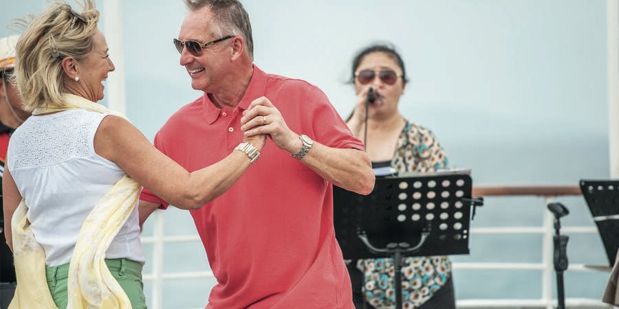 Fred. Olsen cruises offer lots of chances to mix and mingle (Photo: Fred.Olsen Cruise Lines) Fred. Olsen cruises offer lots of chances to mix and mingle (Photo: Fred.Olsen Cruise Lines)