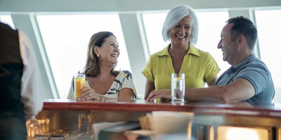 Mingle with fellow solo holiday makers (Photo: Fred. Olsen Cruise Lines) Mingle with fellow solo holiday makers (Photo: Fred. Olsen Cruise Lines)