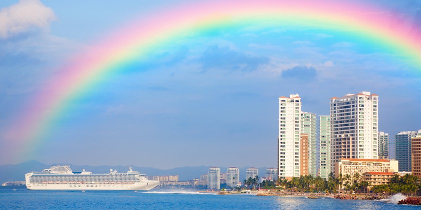 Rainbow over Puerto Vallarta (Photo: Alexey Stiop/Shutterstock)