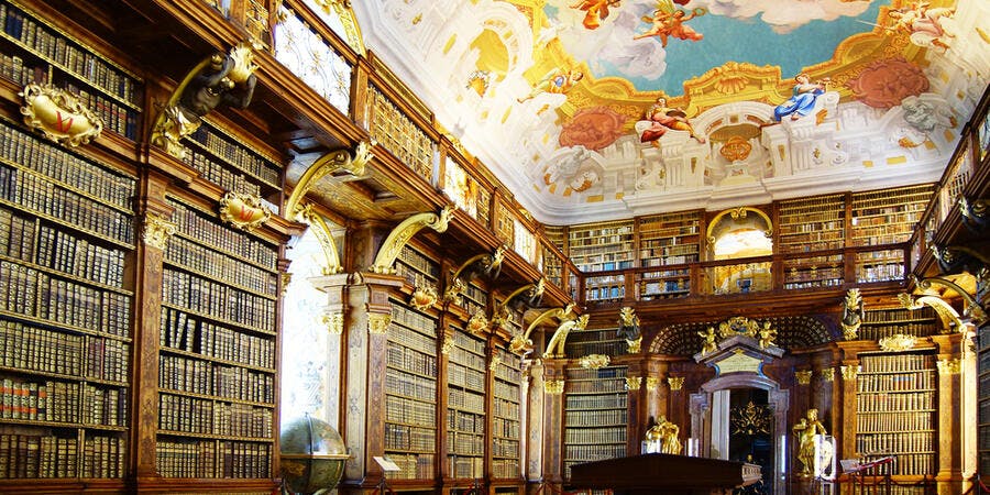Melk Abbey (photo by Shutterstock) Melk Abbey (photo by Shutterstock)