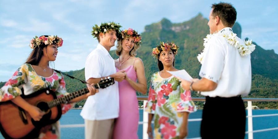 Polynesian blessing ceremony on Paul Gauguin Cruise (Photo: Paul Gauguin Cruises) Polynesian blessing ceremony on Paul Gauguin Cruise (Photo: Paul Gauguin Cruises)
