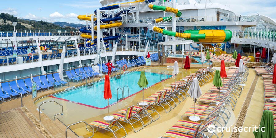 Zoom Background: Pool on Symphony of the Seas (Photo: Cruise Critic) Zoom Background: Pool on Symphony of the Seas (Photo: Cruise Critic)