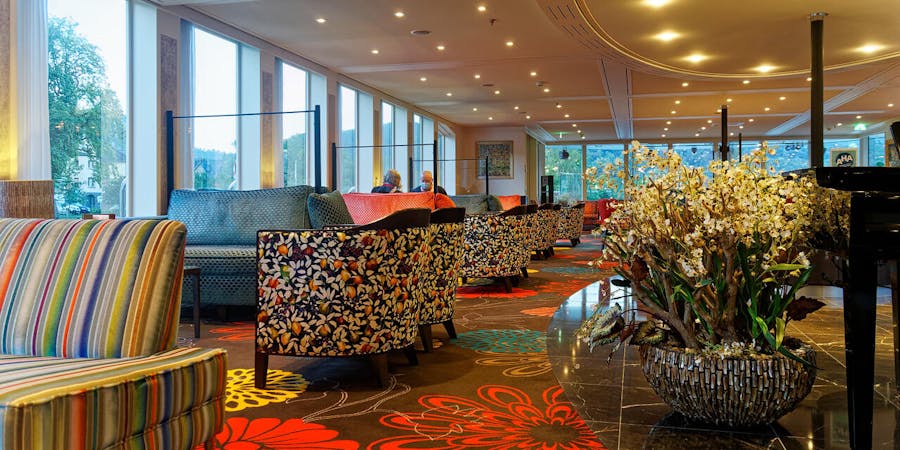 The Lounge on AmaKristina (Photo: Franz Neumeier/Cruise Critic Contributor) The Lounge on AmaKristina (Photo: Franz Neumeier/Cruise Critic Contributor)