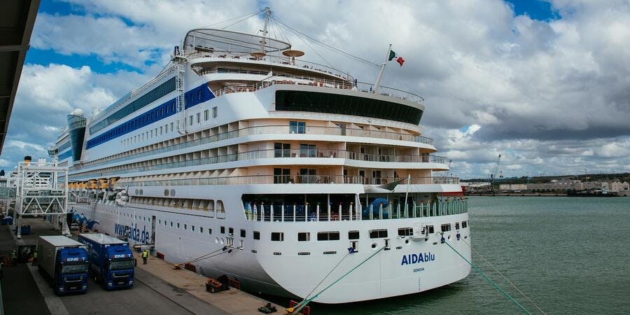 AIDAblu in Civitavecchia (Photo: AIDA) AIDAblu in Civitavecchia (Photo: AIDA)