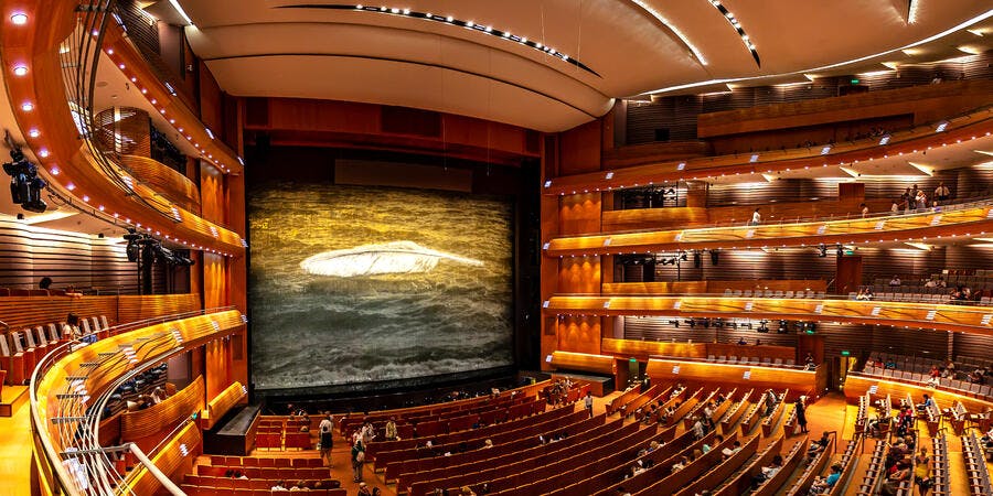 Mariinsky Theater, Saint Petersburg, Russia (Photo: Roka/Shutterstock) Mariinsky Theater, Saint Petersburg, Russia (Photo: Roka/Shutterstock)