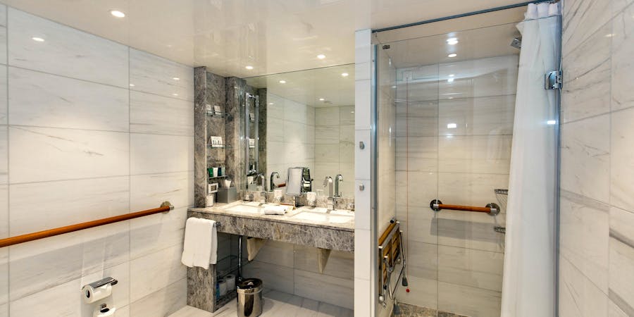 The Accessible Penthouse Suite on Seabourn Ovation (Photo: Cruise Critic) The Accessible Penthouse Suite on Seabourn Ovation (Photo: Cruise Critic)