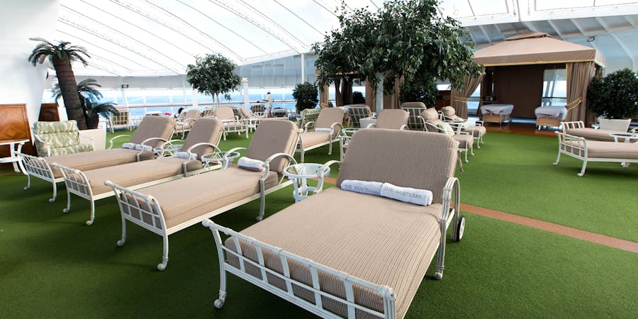 The Sanctuary on Caribbean Princess (Photo: Cruise Critic) The Sanctuary on Caribbean Princess (Photo: Cruise Critic)