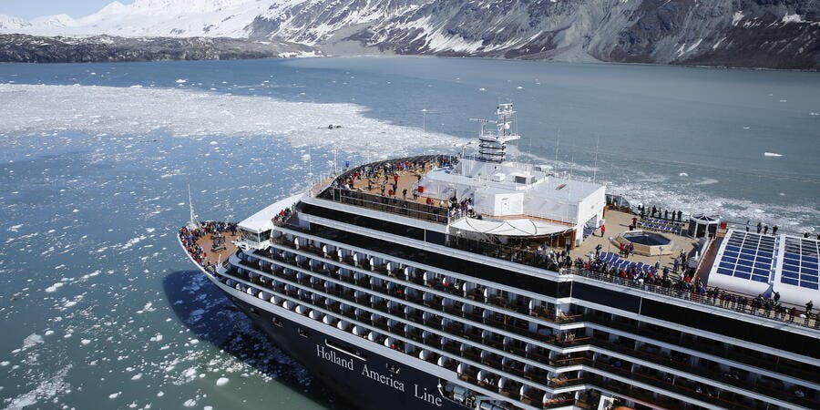Compare: 12 Cruise Ships in Alaska (Photo: Holland America Line) Compare: 12 Cruise Ships in Alaska (Photo: Holland America Line)