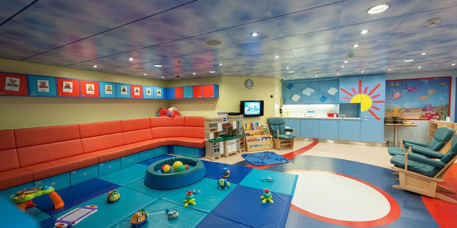 Royal Babies and Tots Nursery on Allure of the Seas (Photo: Cruise Critic) Royal Babies and Tots Nursery on Allure of the Seas (Photo: Cruise Critic)