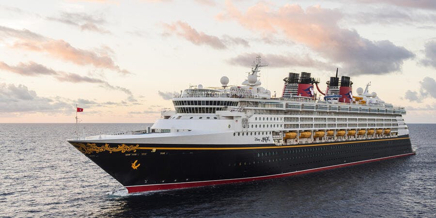 Disney Magic (Photo: Disney Cruise Line) Disney Magic (Photo: Disney Cruise Line)