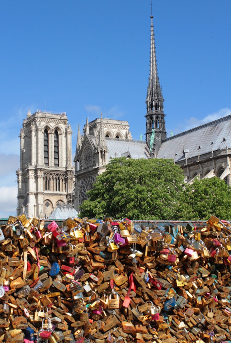 Love locks on bridge to Notre Dame.