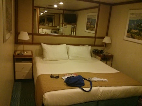 Room A403 on Aloha deck (inside cabin)