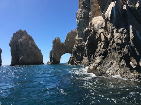 El Arco. Took water taxi tour and got dropped at Mango Deck, highly recommended