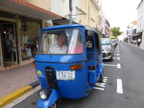 TukTuk tour of Curacao booked privately.