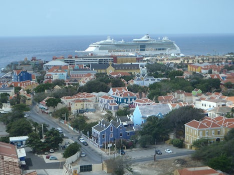 Jewel of the Seas in Curacao