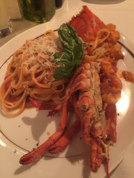 La Cucine lobster dinner