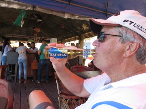 Drinking the local beer in Monkey La-La (Roatan Port)