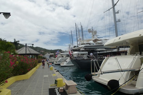 St. Barts with all the Millionaires yachts
