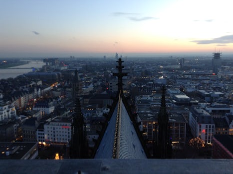 Optional tour to the top of the cathedral in Cologne.