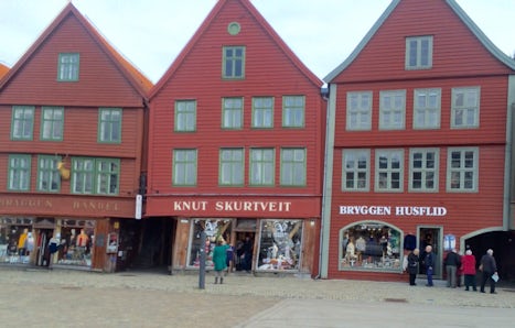 Bergen shops
