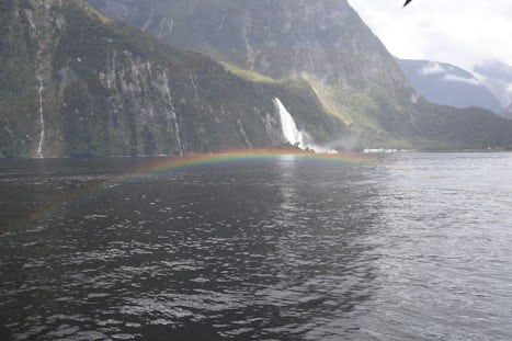THIS IS A RAINBOW IN MILFORD SOUND.  OUTSTANDING.