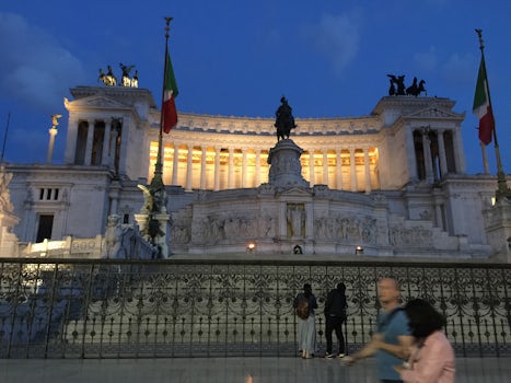 Rome: Altare della Patria: Monumento Nazionale a Vittorio Emanuele II (&#34