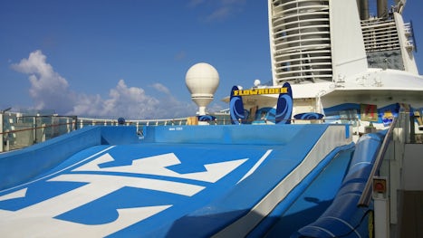 The Flowrider on the Navigator of the Seas