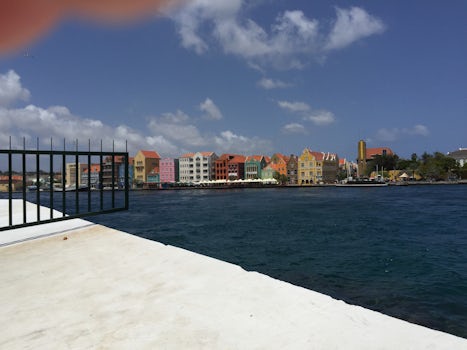 Queen Emma floating pontoon Bridge in Willemstad,Curacao