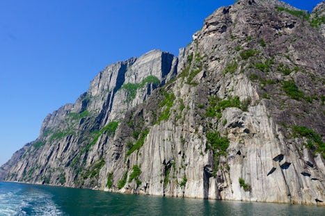 Lysefjord cruise - Pulpit Rock from below