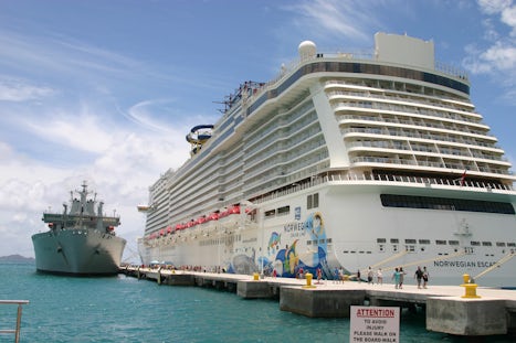 Escape docked at Tortola