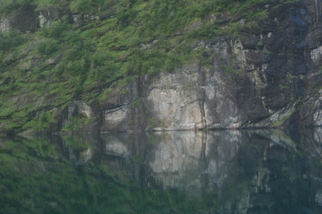 Pulling into Geiranger