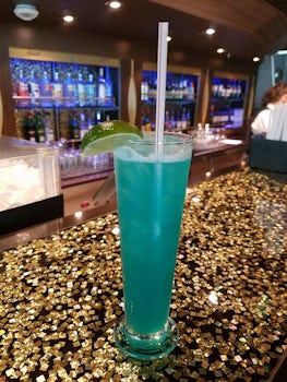 Enjoying a Blue Caribbean, drink of the day in the Viking Crown Lounge