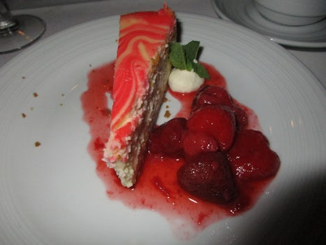 ahhh - dessert - strawberry cheesecake - very good