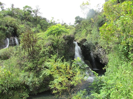 Adventure to Hana waterfall