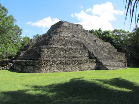 Shore Excursion to the Chacchoben Mayan Ruins