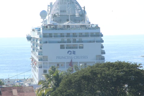 Island Princess docked in Huatulco Harbor.
Photo taken from top of Promena