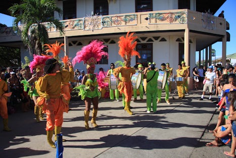 Dancers at the port in Puntarenas.