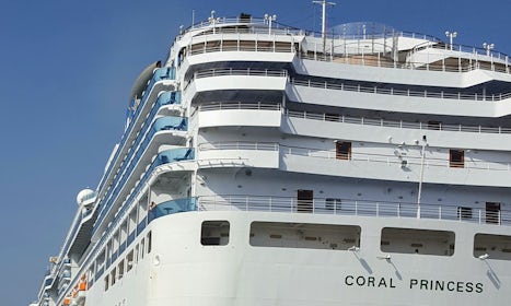 Coral Princess E736.  You can see the walkway.  Was good to be covered.