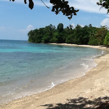 Turtle Beach, A 40 mins drive West from Honiara Port, and an oasis shared w