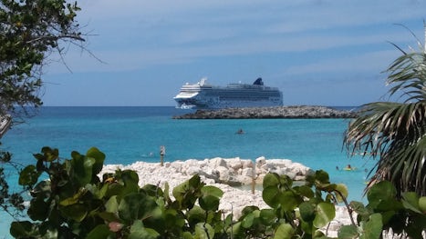 Great Stirrup Cay with NCL Gem in the distance