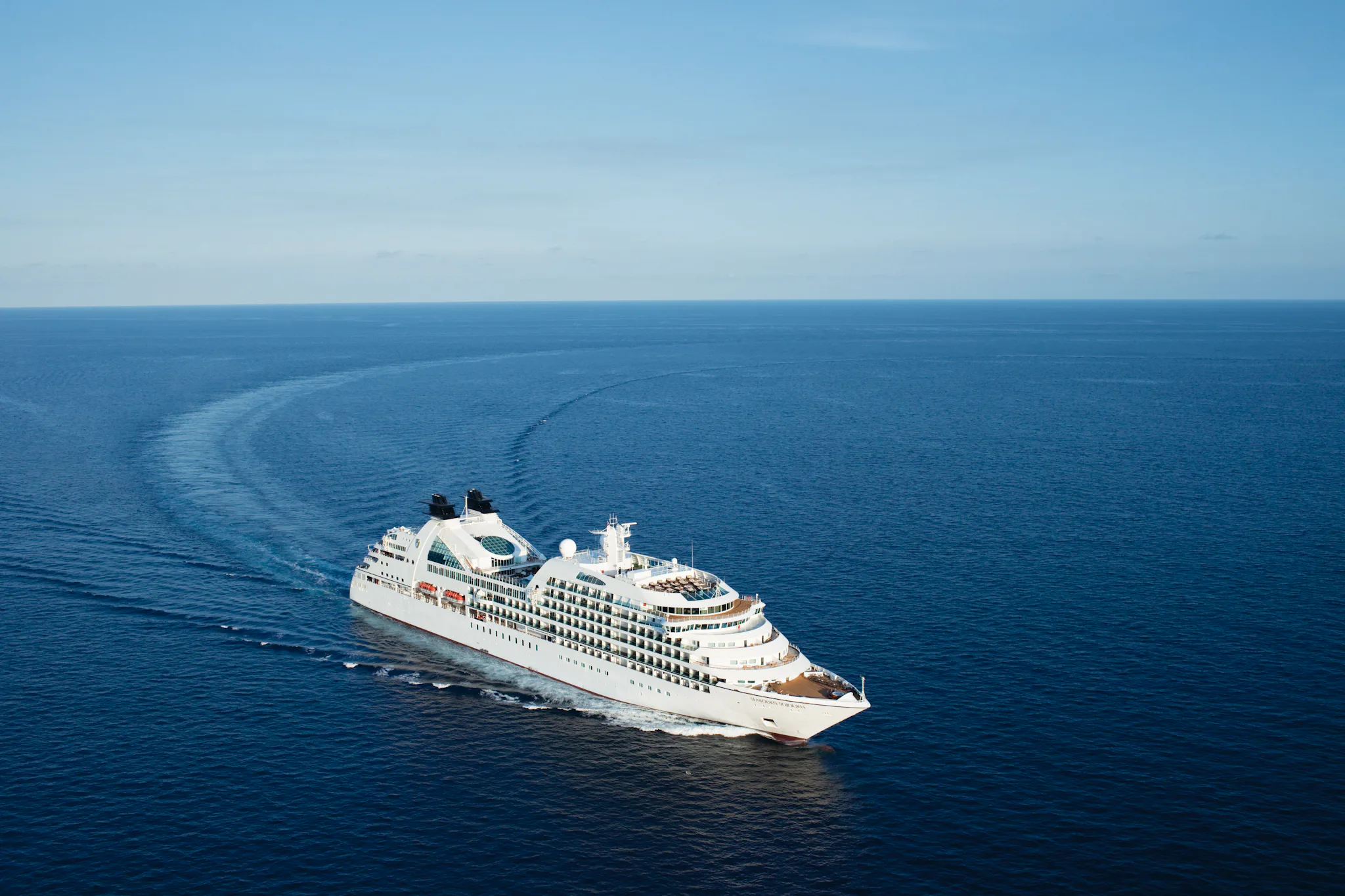 Seabourn Sells Seabourn Sojourn to Japanese Cruise Line