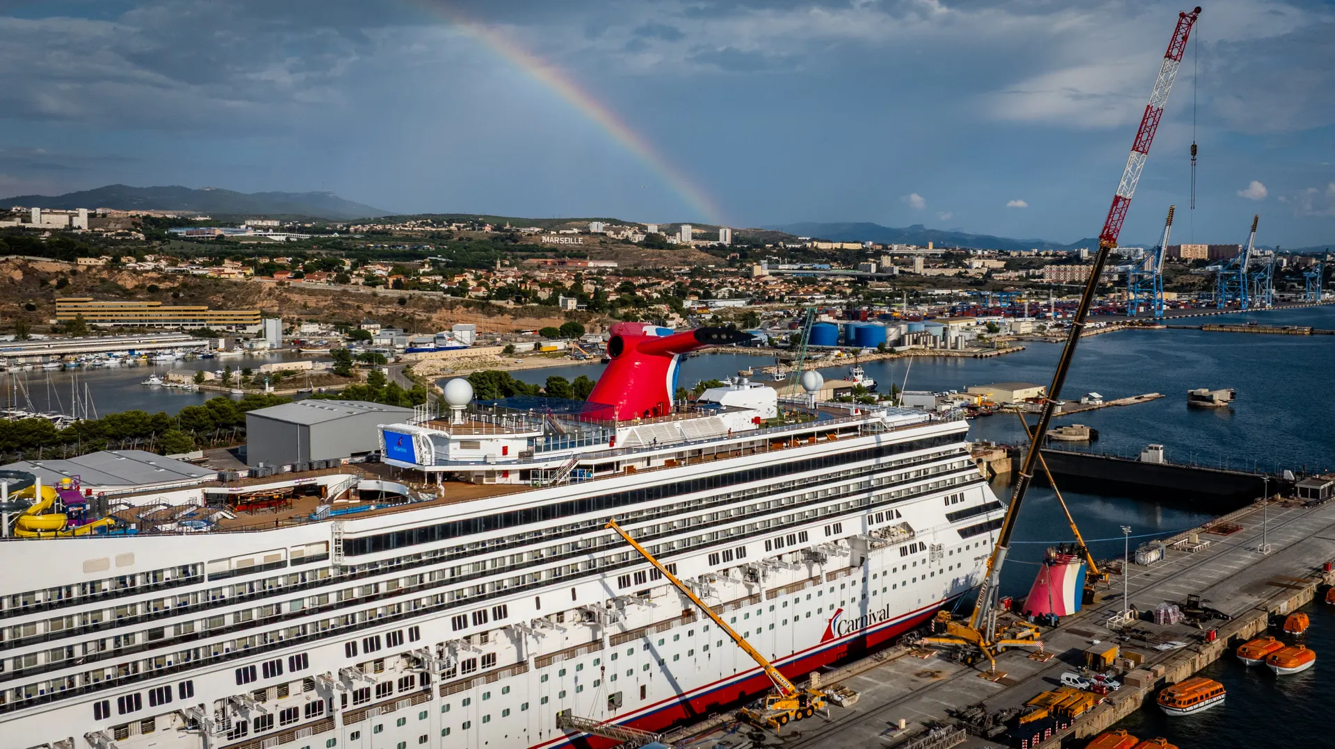 Carnival Freedom Returns to Service After Dry Doc