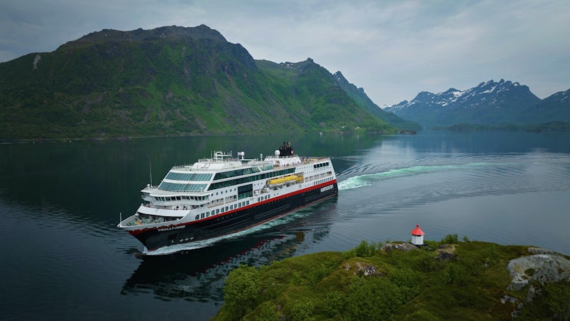 Trollfjord ship (Photo: Hurtigruten)