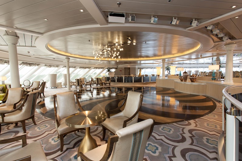 Palm Court on Crystal Symphony (Photo: Cruise Critic)