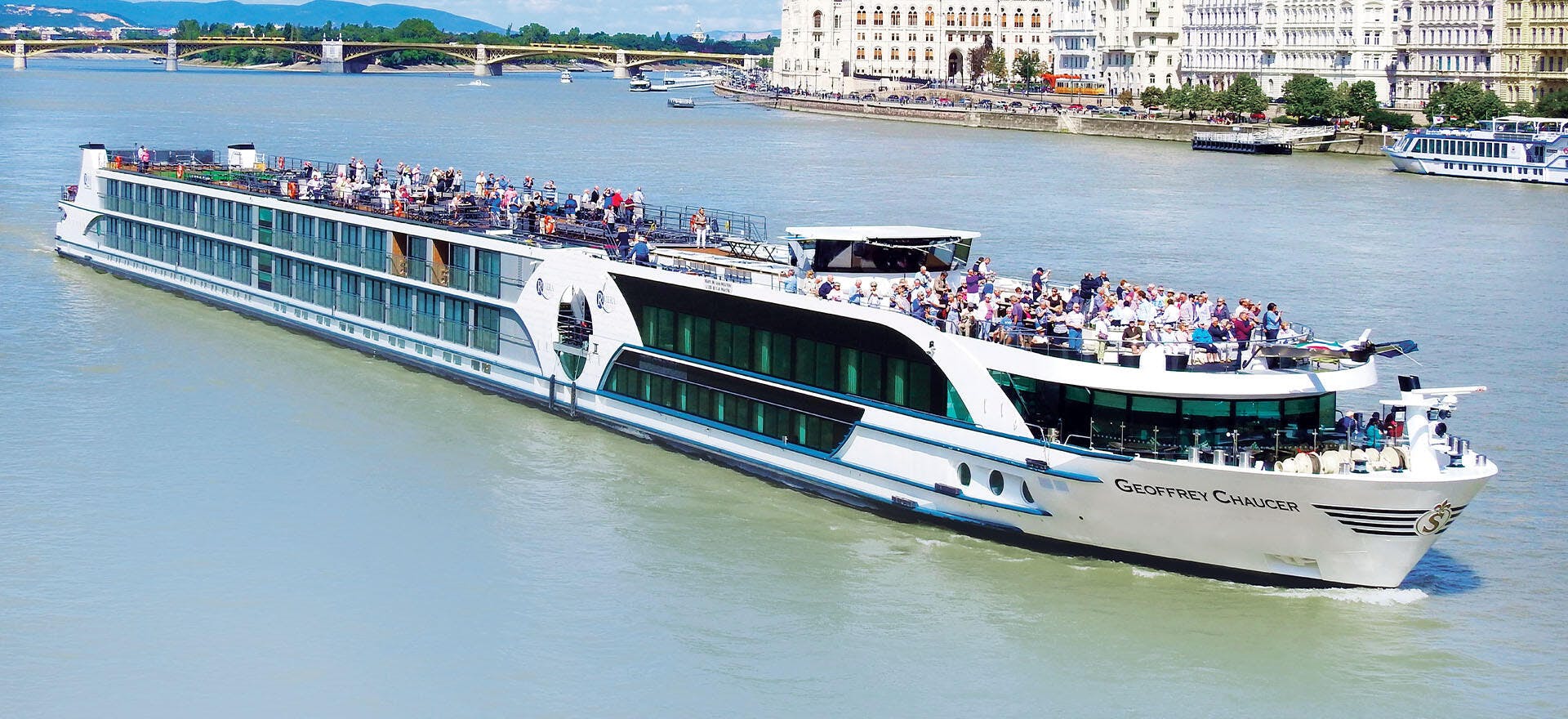 Geoffrey Chaucer Cruise: Expert Review (2023)