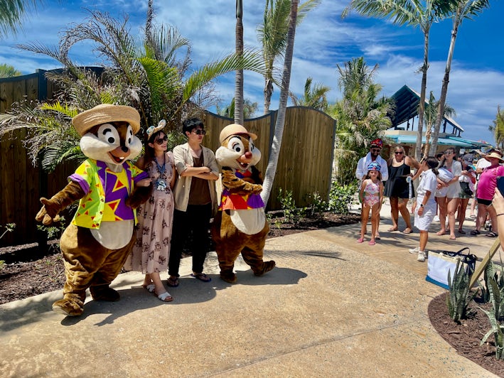 Chip and Dale character meet and greet, Lookout Cay at Lighthouse Point (Photo: Chris Gray Faust)