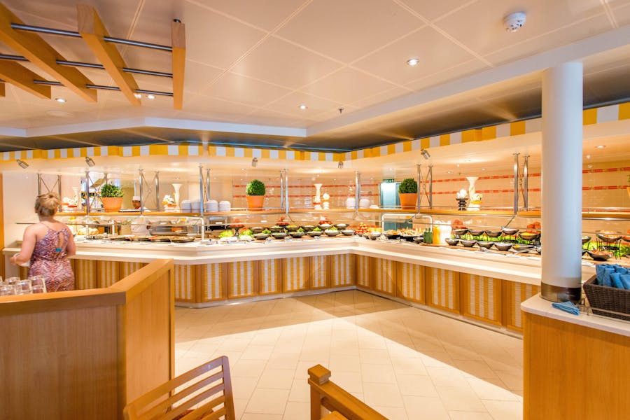 5 Best Cruise Ship Buffets At Sea