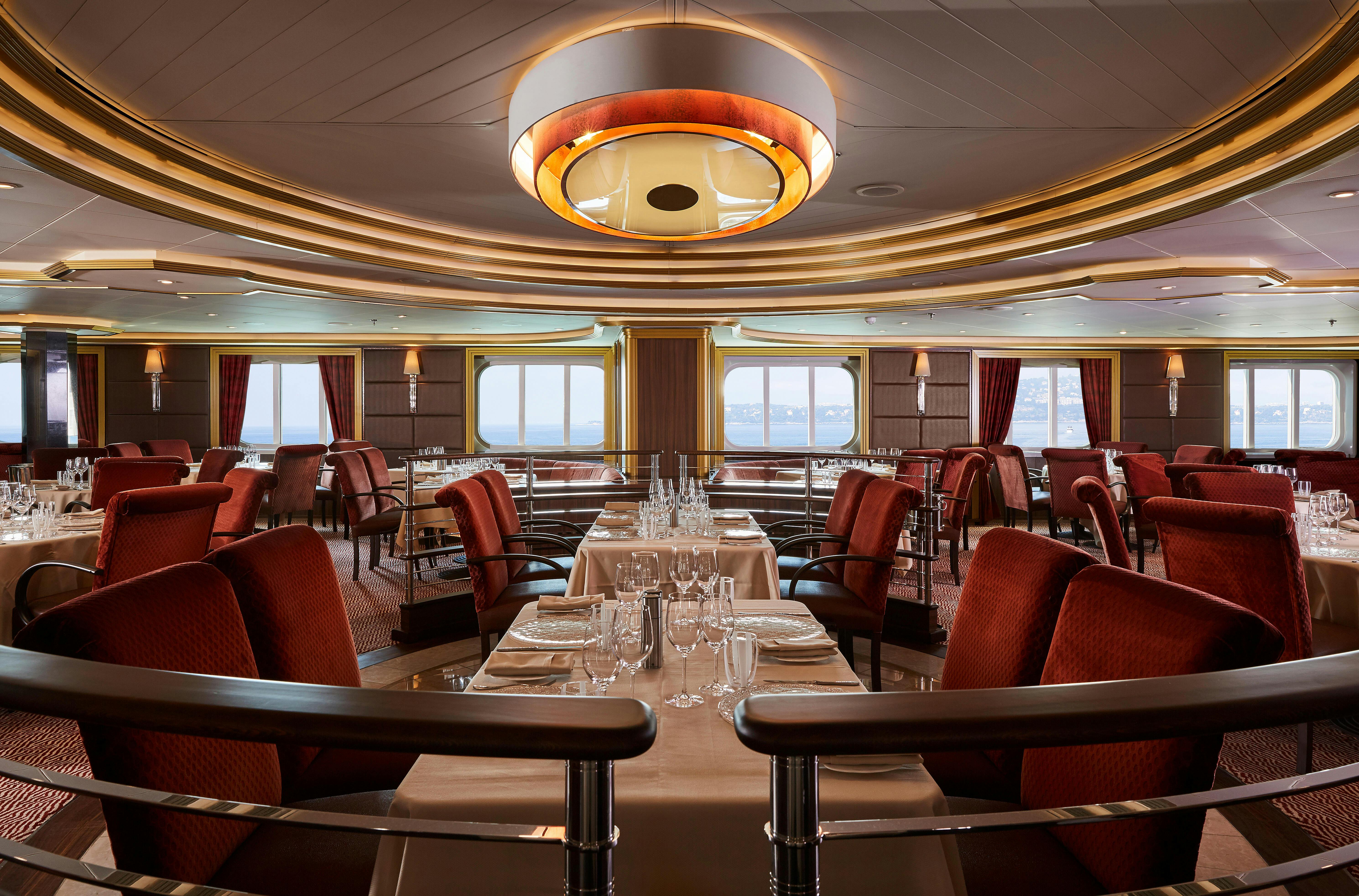 【記念冊子】SILVER MUSE Simply Divine Ultra-Luxury Cruise Travel with Silver Muse | Silversea