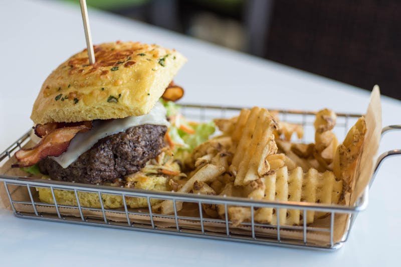 Which Cruise Line Does Free Dining Best?