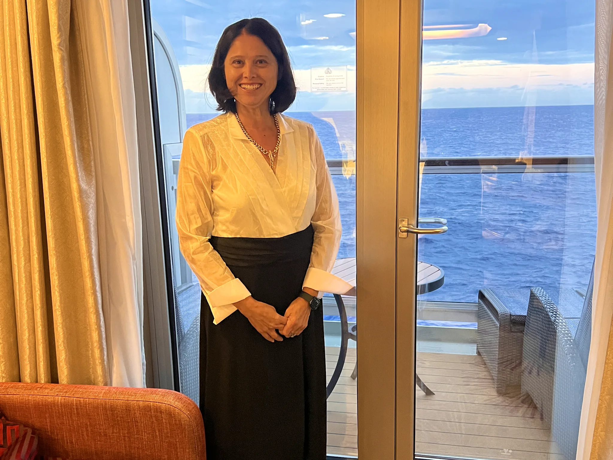 What to Wear on a Cruise: Guide to Cruise Line Dress Codes - Cruise Critic What to Wear on a Cruise: Guide to Cruise Line Dress Codes - Cruise Critic